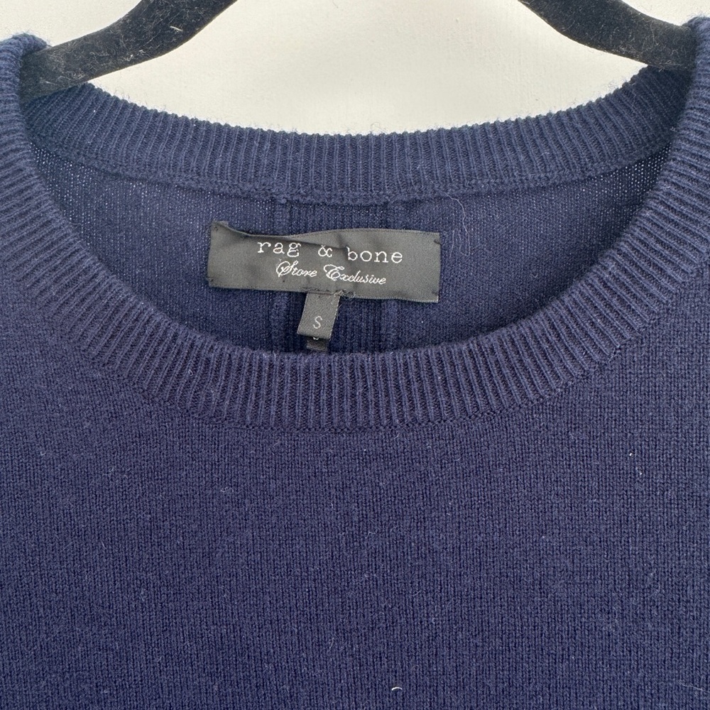 Classic Rag and Bone Navy Cashmere blend sweater with suede elbow patches - Sz S - Picture 2 of 4